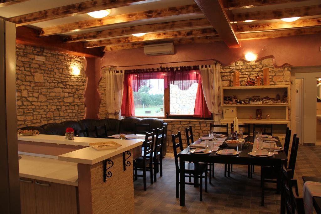 Bed&Breakfast Casa Rustica Vodnjan Exterior foto