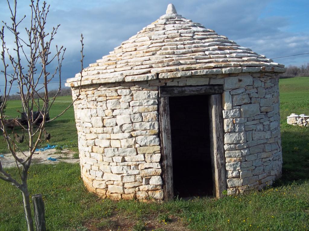 Bed&Breakfast Casa Rustica Vodnjan Exterior foto