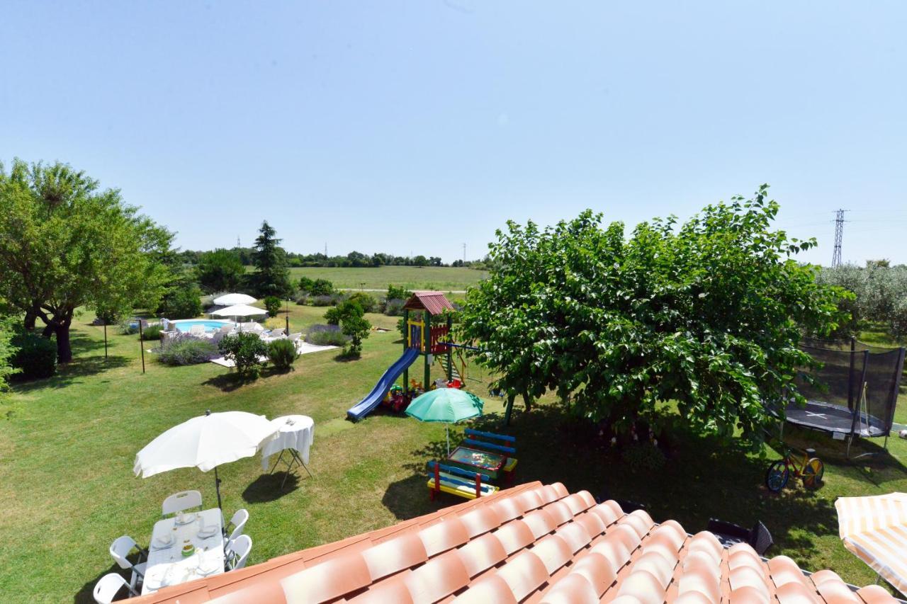 Bed&Breakfast Casa Rustica Vodnjan Exterior foto
