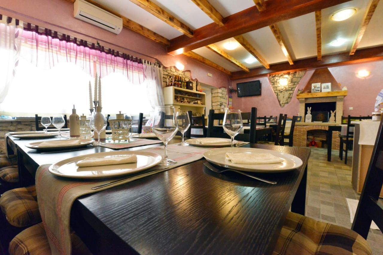 Bed&Breakfast Casa Rustica Vodnjan Exterior foto
